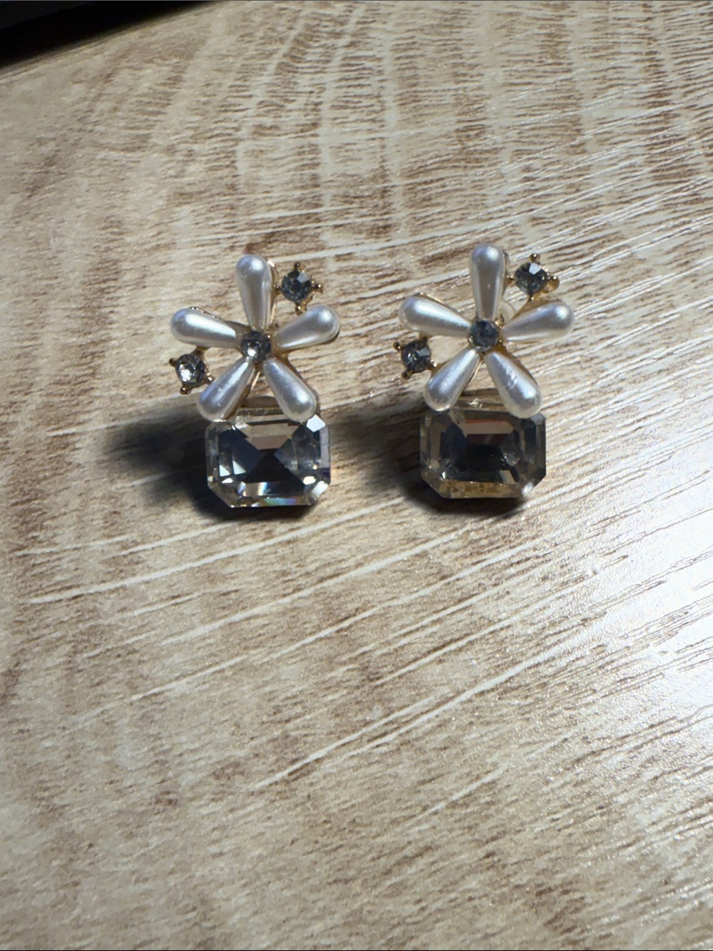Pearl Petal & Crystal Drop Earrings in White and Gold